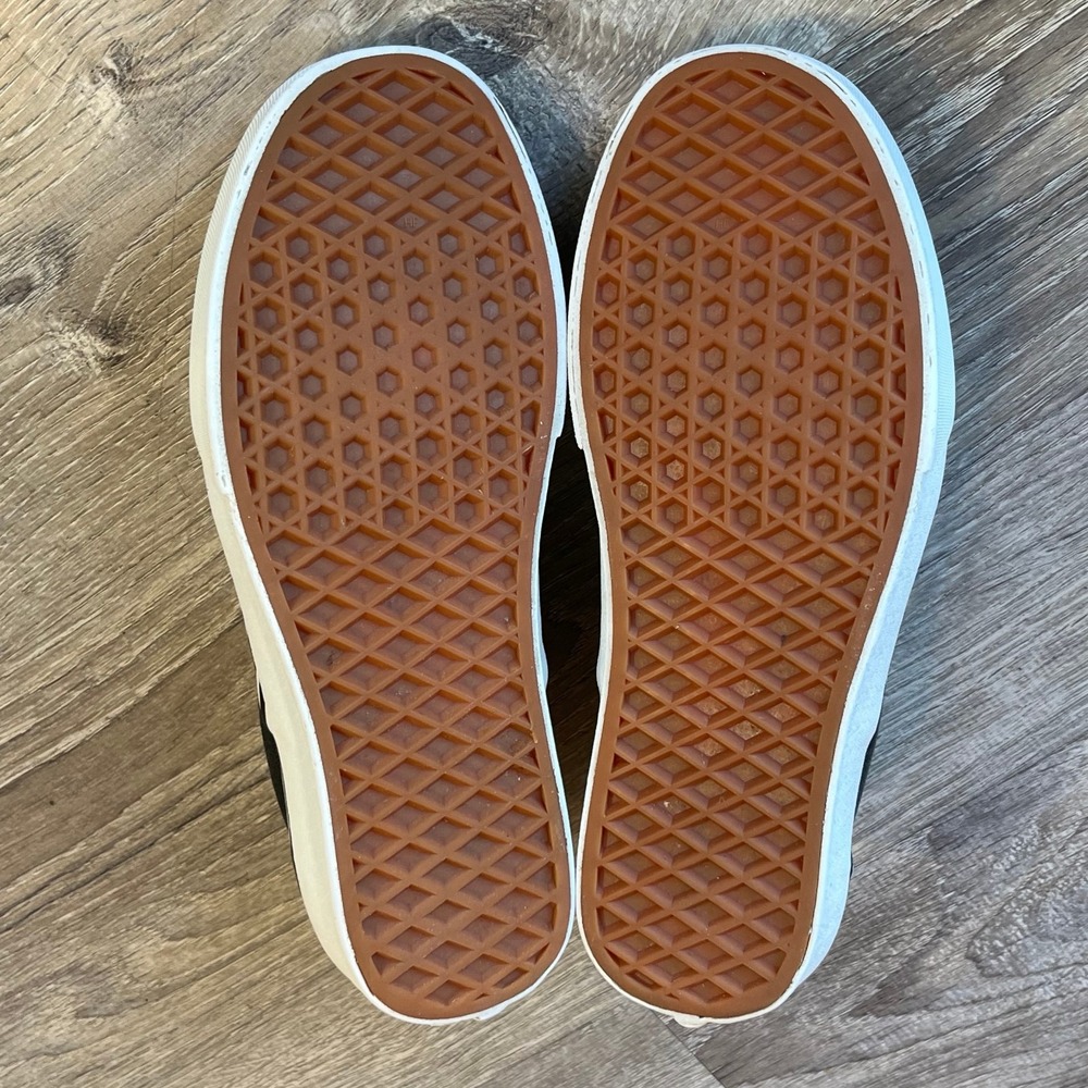Vans x Star Wars A New Hope Movie Poster Sneakers Leia Vadar Skywalker Womens 6 - Picture 8 of 10